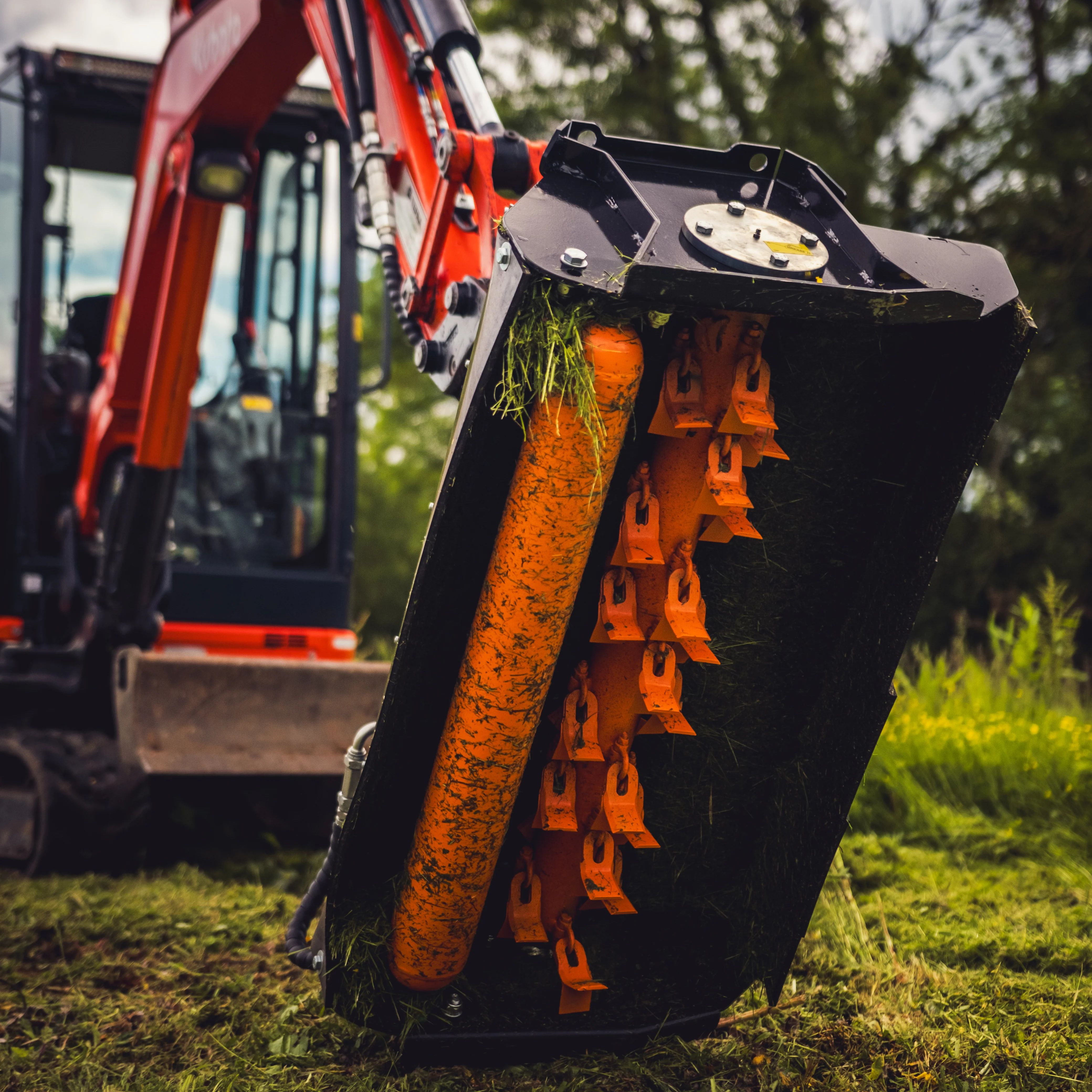 3-7 Tonne Excavators - 850/1050mm Hydraulic Flail Mower - Image 4